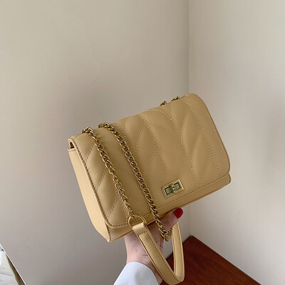 

Chic retro chain bag fashion high sense of foreign style small square bag new 2019 womens bag shoulder Messenger bag