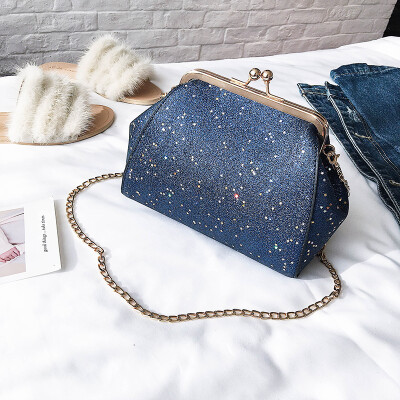 

New small bag woman 2019 new fashion sequins clip shell bag Korean version tide chain bag single shoulder oblique satchel bag