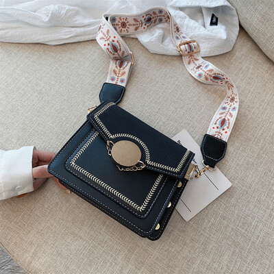 

Ins popular slung womens bag 2019 new bag Korean version of Joker matte small square bag fashion broadband shoulder bag