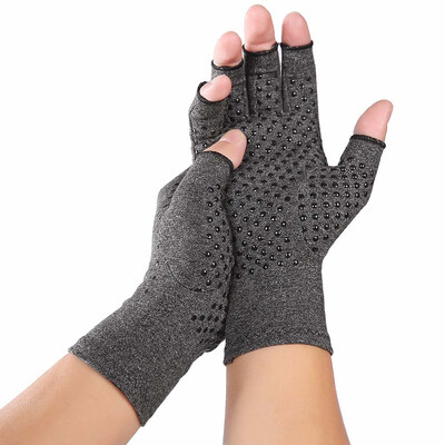 

A Pair Of Fashion Indoor Sports Anti-Skid Health Care Half Finger Gloves Gloves