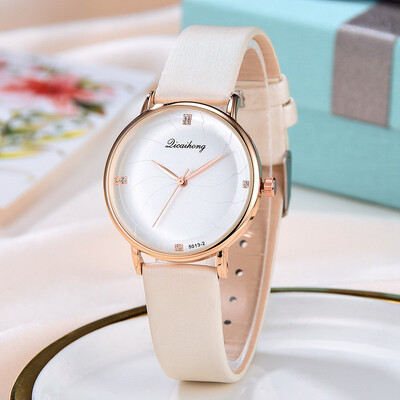 

RM Licaihong Simple Stylish Sea Thread Flat Dial With Quartz Ladies Quartz Watch