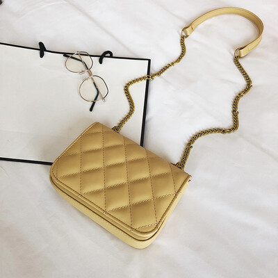 

Small fragrance rhombic chain bag female 2019 new wave Korean version of the wild single shoulder slung fashion texture small square bag