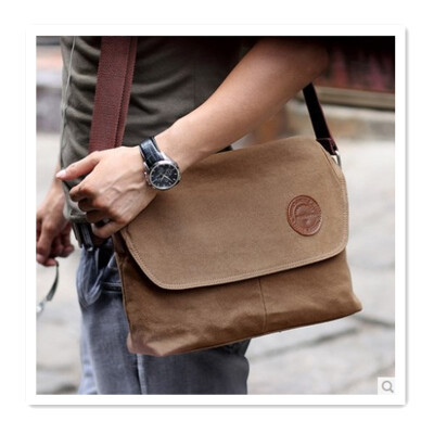 

Mens travel bag casual bag Messenger bag brand high-end mens bag