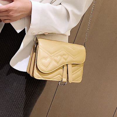 

2019 new Korean fashion womens bag chain shoulder Messenger bag wild embroidery line small square bag senior sense of foreign tide
