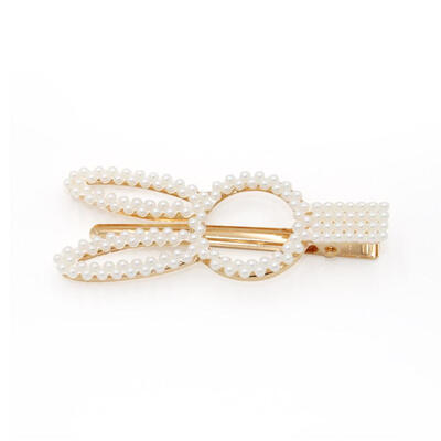 

Korean Pearl Hair Clip for Women Elegant Barrette Hairpin Hair Styling Gift