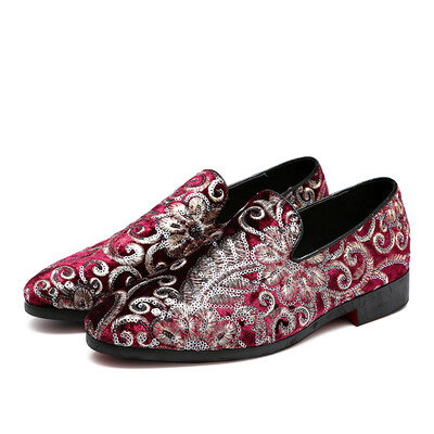 

Embroidered sets of mens shoes retro fashion hair stylist wild casual shoes mens shoes
