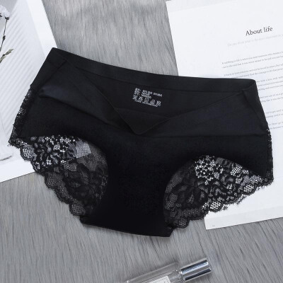 

Ladies Lace Ice Silk Underwear Panties Slim Seamless Transparent Breathable Low Waist Underwear Intimates Unerpants