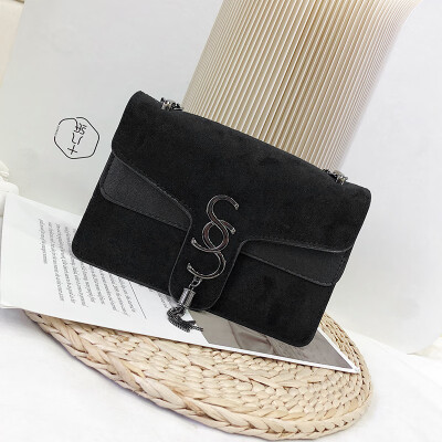 

Ins super fire small bag female 2019 spring on the new Korean version of the chic chain shoulder bag Hong Kong style retro diagonal cross package