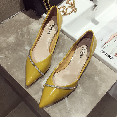 

Fairy wind high heels women fine fall Korean fashion rhinestones Joker pointed small fresh shoes