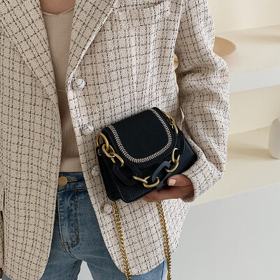 

Mini bag female 2019 new messenger bag chain wild girl Korean version of the port wind shoulder new small square bag