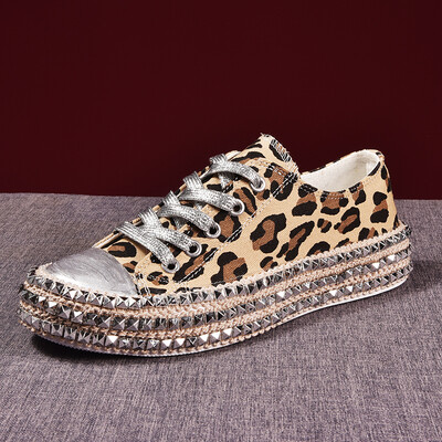 

2019 trendy shoes new Korean board shoes with thick soles&high uppers of canvas shoes female retro Hong Kong style Internet ce