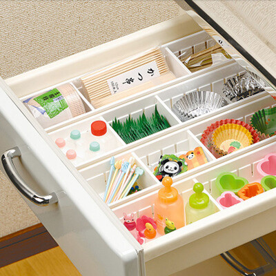 

Desk Drawer Organizer Tray with Adjustable Dividers Multi-Drawers for Makeups Utensil Pens Flatware&Junks