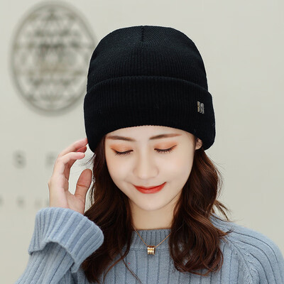 

2019 Mens&womens hats winter knitted hats outdoor woolen hats adult couples  standard cold hats keep warm caps