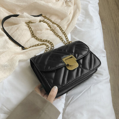 

Small fragrance rhombic embroidered line bag female 2019 new wave Korean version of the wild single shoulder slung fashion chain small square bag