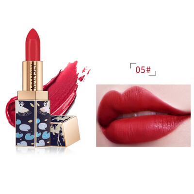 

Waterproof Matte Velvet Glossy Lipstick Cosmetic Moisturizer Smooth Lipsticks Long-lasting Lip Makeup
