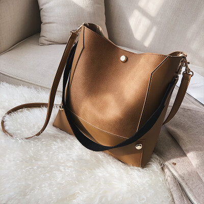 

Spring&summer new bag female 2019 new wave Korean version of the wild single shoulder slung fashion simple large capacity bucket bag