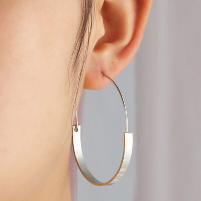 

2 Pairs Elegant Big Circle Hoop Earrings Fashion Jewelry Minimalist Gold Silver Color Smooth Arc Plate Round Earrings for Women