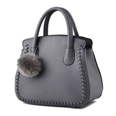 

2017 New Fashion Handbag Womens Handicrafts Trendy Shoulder Diagonal Cross Personality Simple Noble Lady Handbag