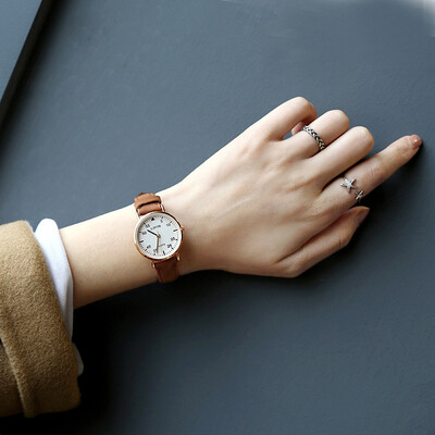 

Ins Han Feng chic Simple Korean Retro Art Watch Female Middle School Students Leisure Temperament Academic Style Waterproof
