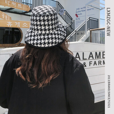 

Ladies autumn&winter hundred fishing man hat thousand bird plaid day line retro basin hat Korea East Gate new big eaves hat