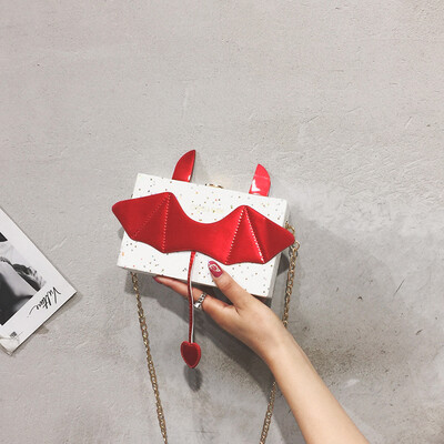 

French small group of foreign style texture handbag 2019 new wave wild chic chain Messenger bag shoulder small square bag