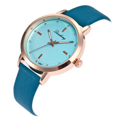 

Explosion models ladies casual belt watch rivet scale quartz watch female models