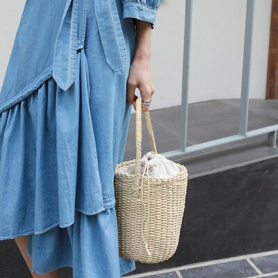 

Women Straw Bucket Bag Solid Color Crochet Singe Grab Handle Drawstring Fastening Beach Holiday Handbag