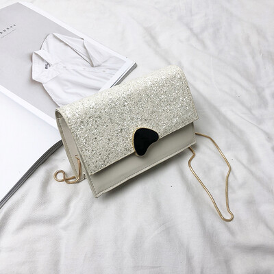 

New texture bag female 2019 summer tide Korean version snake bone chain single shoulder small square bag girl foreign spirit Messenger bag