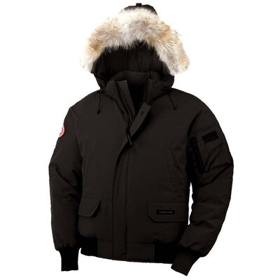 

2018 Overcoat Mens Winter Warm Coat Goose Chilliwack Bomber Goose Down Jacket for Men Bomber Parka Real Coyote Fur Black label