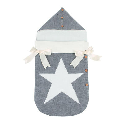 

Cute Bowknot Pentagram Knitted Hooded Baby Blanket Swaddling Sleeping Bag