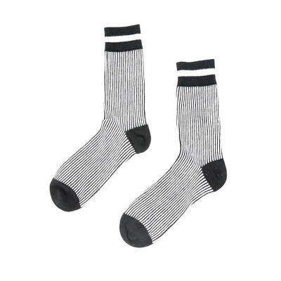 

Japanese Retro Style Striped Crew Socks All-Match Thermal Cotton Tube Socks For Men 1 Pair