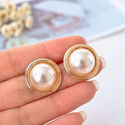 

New Round fashion brand pearl ear clip lovely bride accessories jewelry earrings girls birthday gift