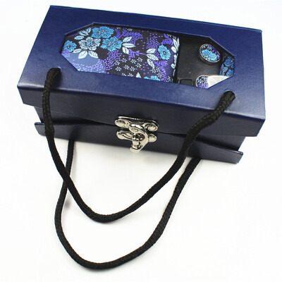 

Customized new tie four-piece high-grade polyester silk yarn-dyed jacquard cashew flower portable tie set