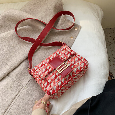 

Girls small bag handbags new Korean fashion wild shoulder Messenger bag contrast color small square package tide