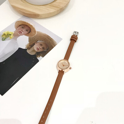 

Ins Watch chic Small Dial Small Academic Style Literary Retro Middle School Students Fresh Quartz ulzzang