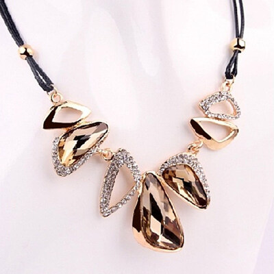

Women\s Fashion Luxury Hollow Out Geometric Pendant Charm Drop Necklace