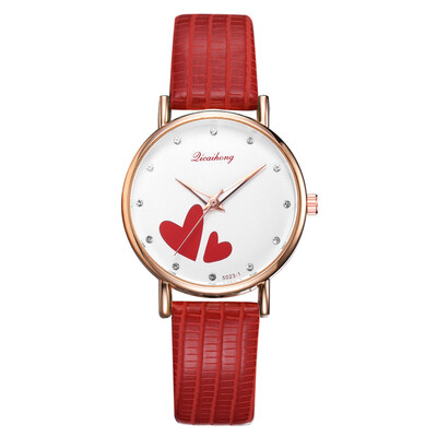 

Korean version of the personality love word quartz watch trend fashion mirror casual watch pu watch