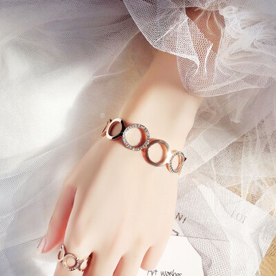 

Fashion Bracelet Womens Hand Jewelry Bracelet Titanium Steel Bracelet