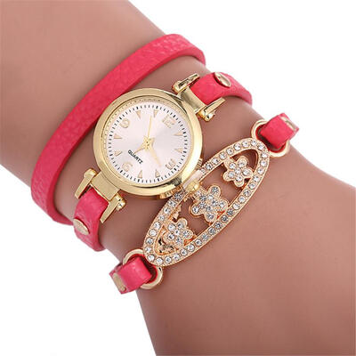 

2018 Bling Diamond Bracelet Dress Wrist Watch Simple luxury Temperament Womens Watch Business Precise Gift Fashionable clock D