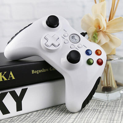 

USB Wired Game Handle Game Gamepad Controller Joystick For Computer Tablet PC Smart TV Android Phone