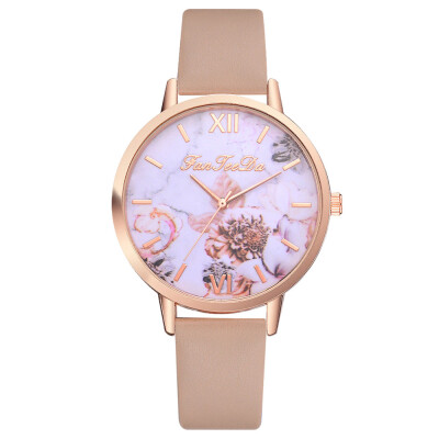 

FanTeeDa Women Bracelet Watch Contracted Rose Gold Leather WristWatches Women Dress Ladies Quartz Clock Dropshiping 533