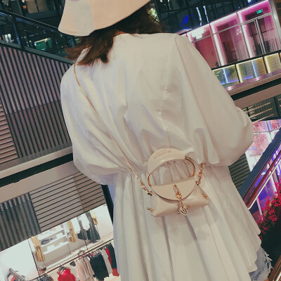 

2019 New Metal Ring Handle Women Handbag Luxury Designer Mini Cute Tote Bag Chain Rivet Shoulder Bag Fashion Messenger Bag Bolso