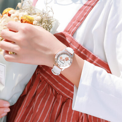 

Childrens watch girl waterproof junior high school students primary school luminous cute girls girls female models Korean ve