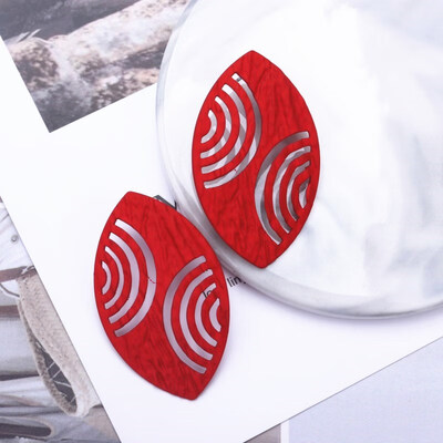 

EK387 New Fashion Vintage Womens Earring Spray Paint Metal Hollow out Oval Statement Earring Red Black Color Wedding Party Gift