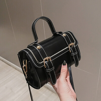 

Tailored Fashion Lady Retro Thick Line Belt Solid Color Wild Shoulder Bag Messenger Bag