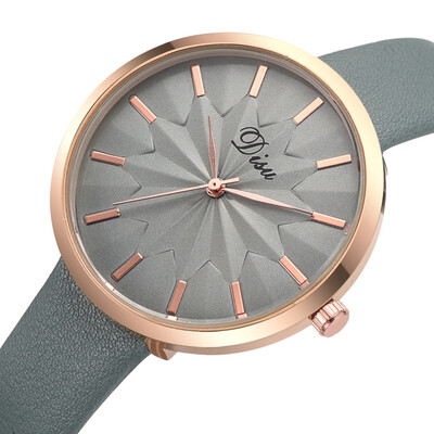 

RM Luxury Fashion Lady Simple Dial Leather Belt Watch Sun Flower Quartz Watch