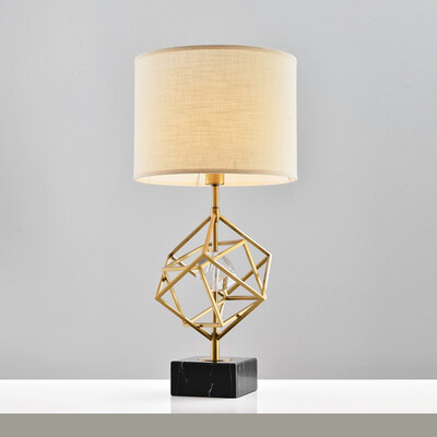 

YANGYANGMEIMEI Bedroom light luxury modern table lamp home 6817