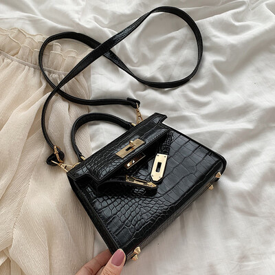 

Senior sense French niche bag 2019 new fashion handbag summer small fresh ins messenger bag