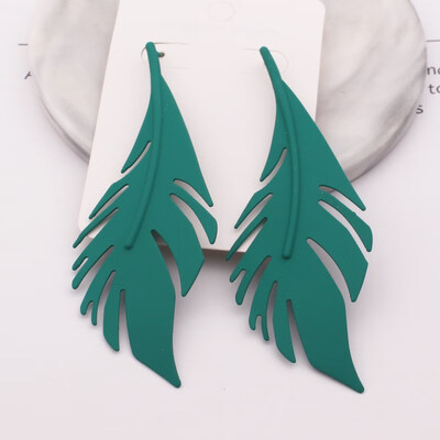 

Bohemia Big Leaves Pendant Earrings for Women New Design Fashion Metal Leaf Earrings Wedding Jewelry Exaggerated Christmas Gift