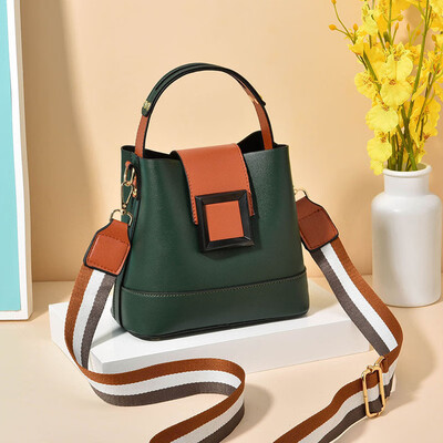 

Womens Chaozhou Korean Version Baitao Slant Handbag Simple Fashion Bucket Bag Wide Shoulder Strap Single Shoulder Bag